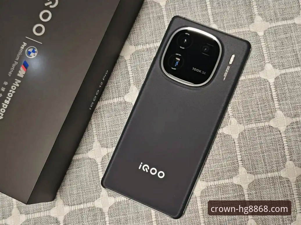 hg8868皇冠顶级娱乐平台深度评测：手机版vs官网，哪个才是你的最优选？